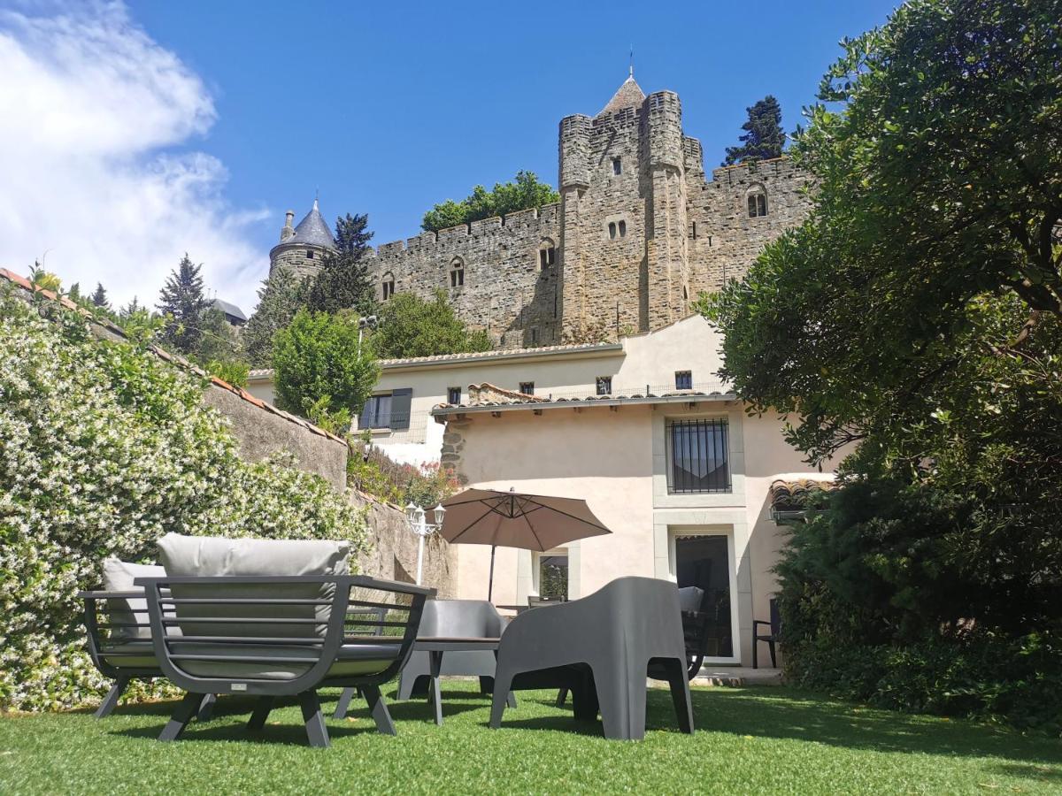 Maison De 1692 Et Son Jacuzzi Et Sa Dépendance, Avec Vue Exceptionnelle Sur La Cité Médiévale De *